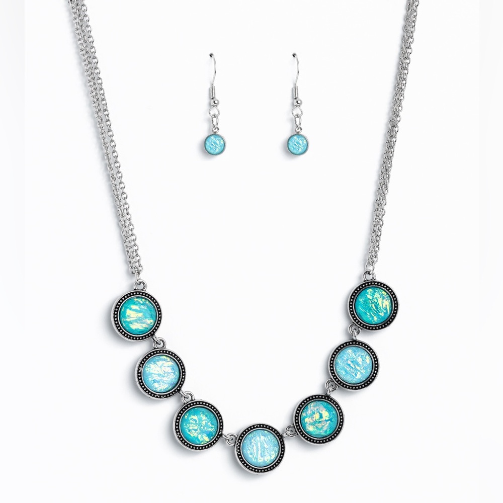 Blue Gems Necklace